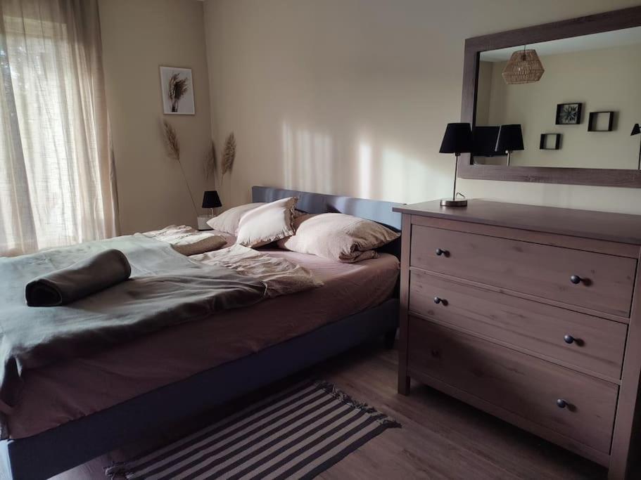 Gemuetliches Ferienapartment Mit Optionaler E-Ladesaeule Eichenzell Esterno foto