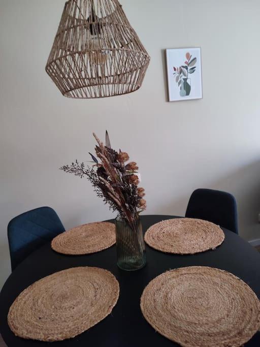 Gemuetliches Ferienapartment Mit Optionaler E-Ladesaeule Eichenzell Esterno foto